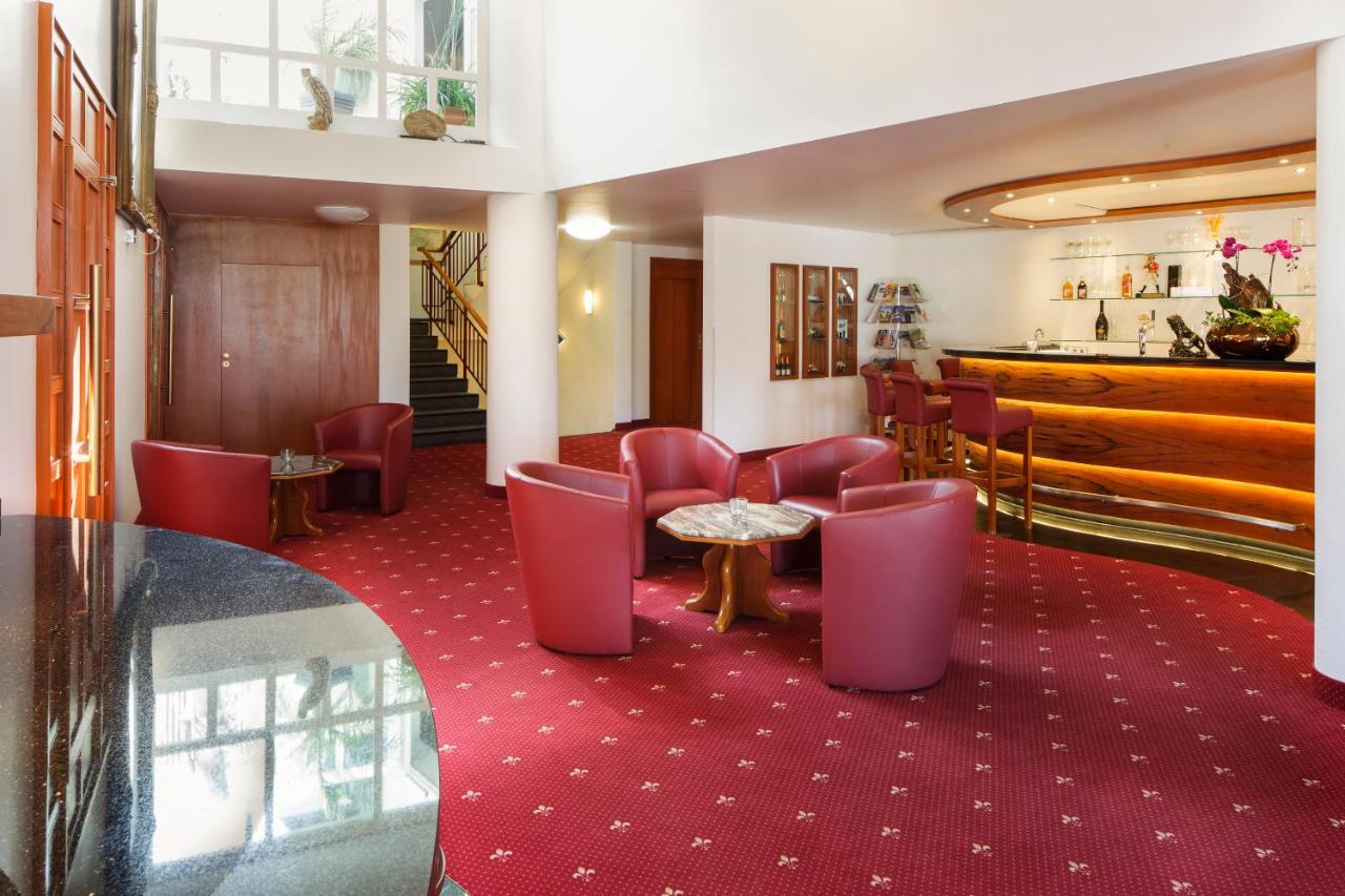 Invite Hotel Loewen Freiburg Ngoại thất bức ảnh