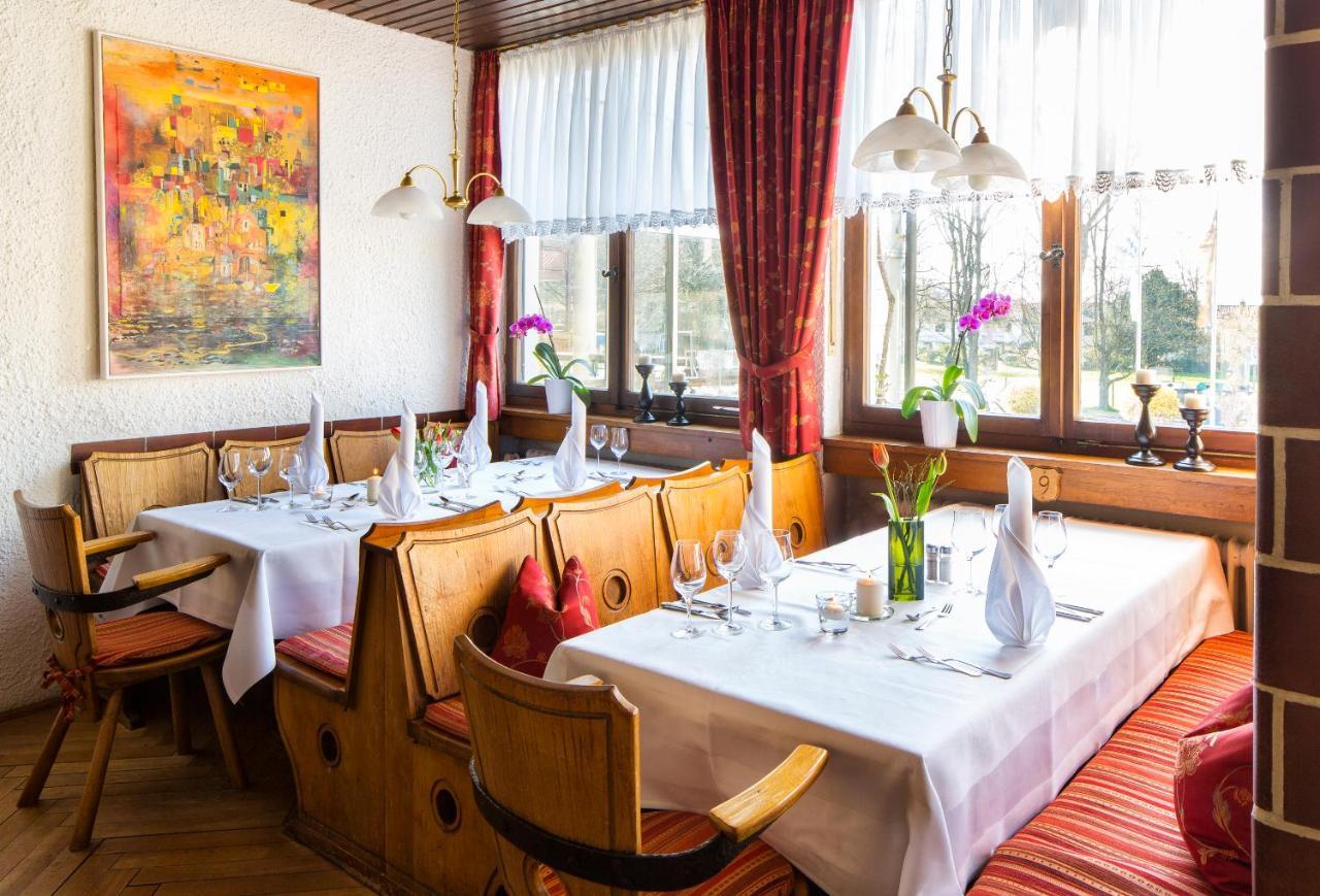 Invite Hotel Loewen Freiburg Ngoại thất bức ảnh