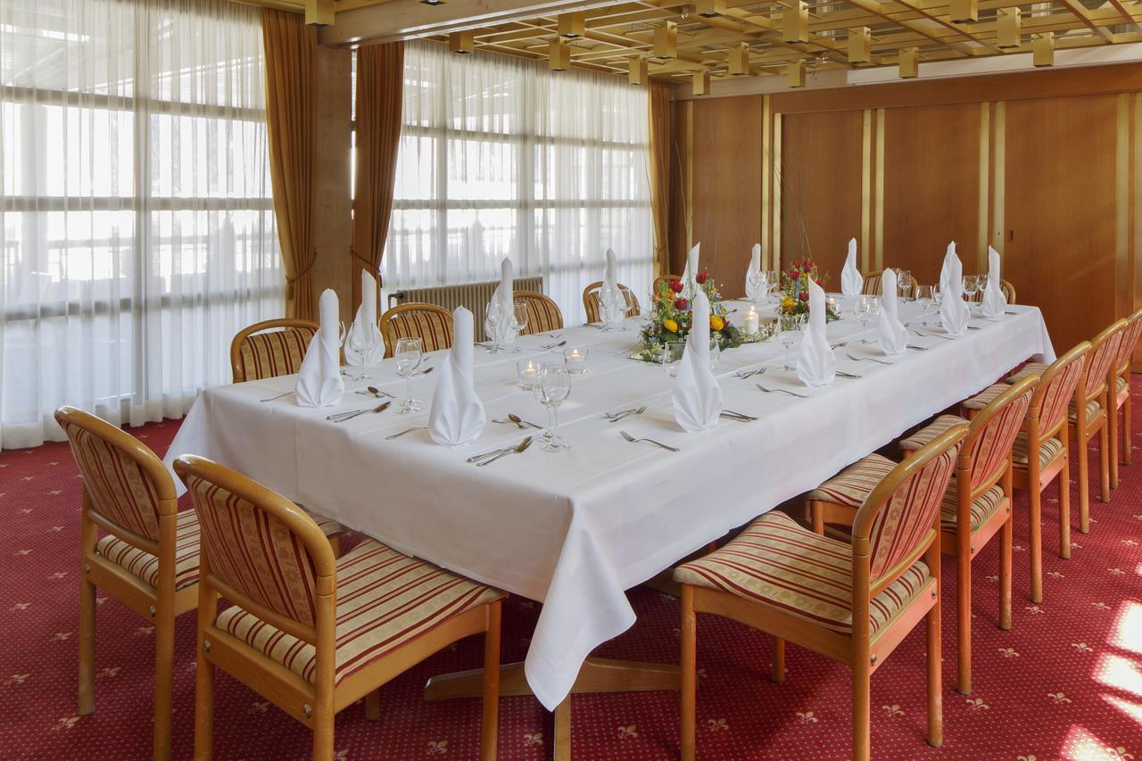 Invite Hotel Loewen Freiburg Ngoại thất bức ảnh